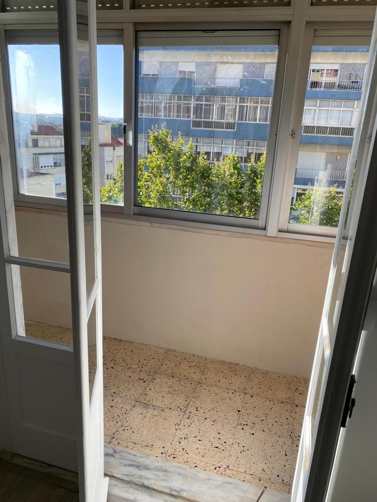 Room Alvalade Lisbon Luaran gambar