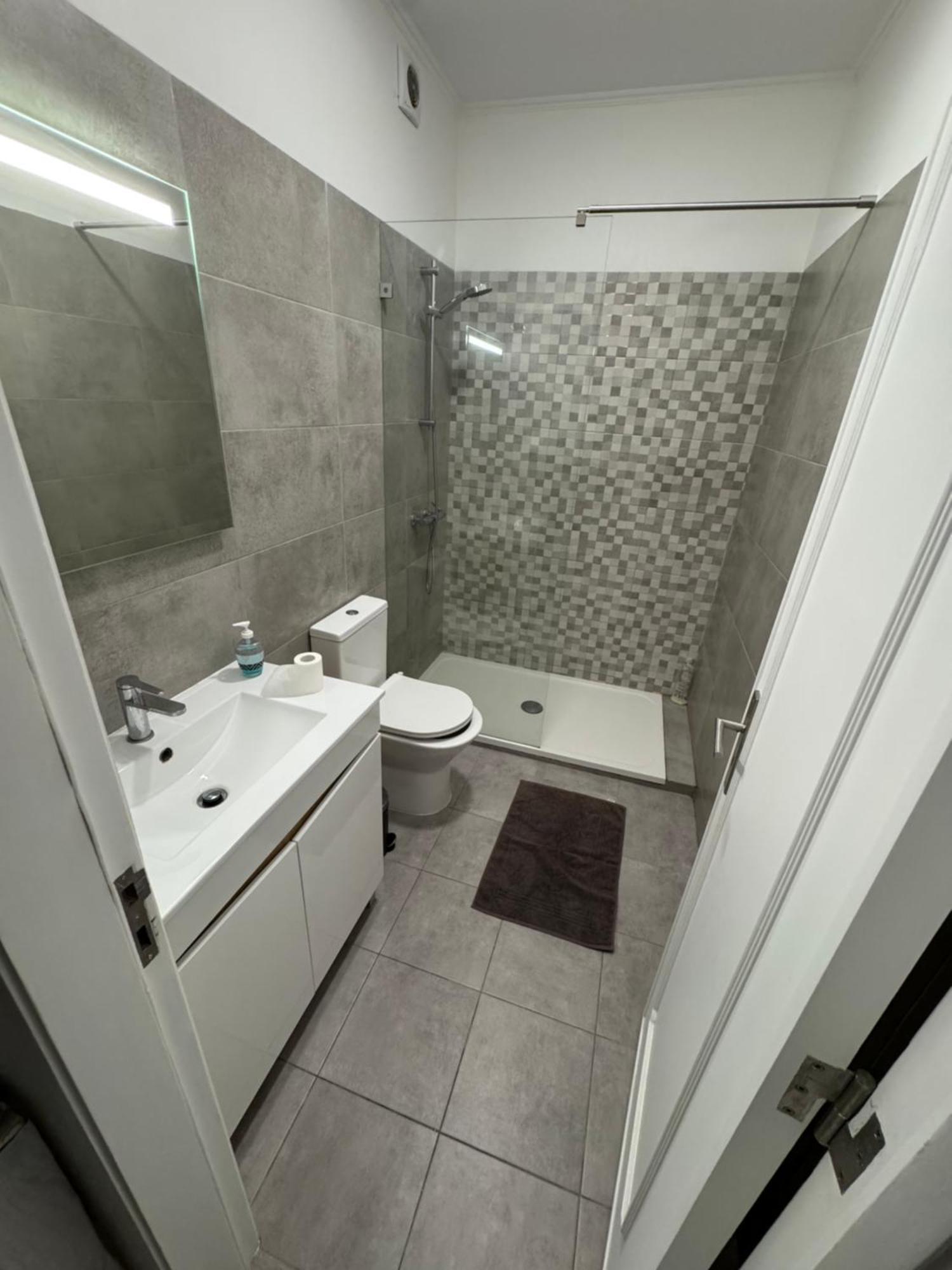Room Alvalade Lisbon Luaran gambar